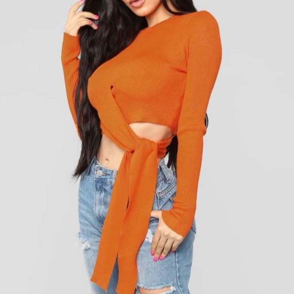 FASHION NOVA SWEATER - Picture 2 of 4